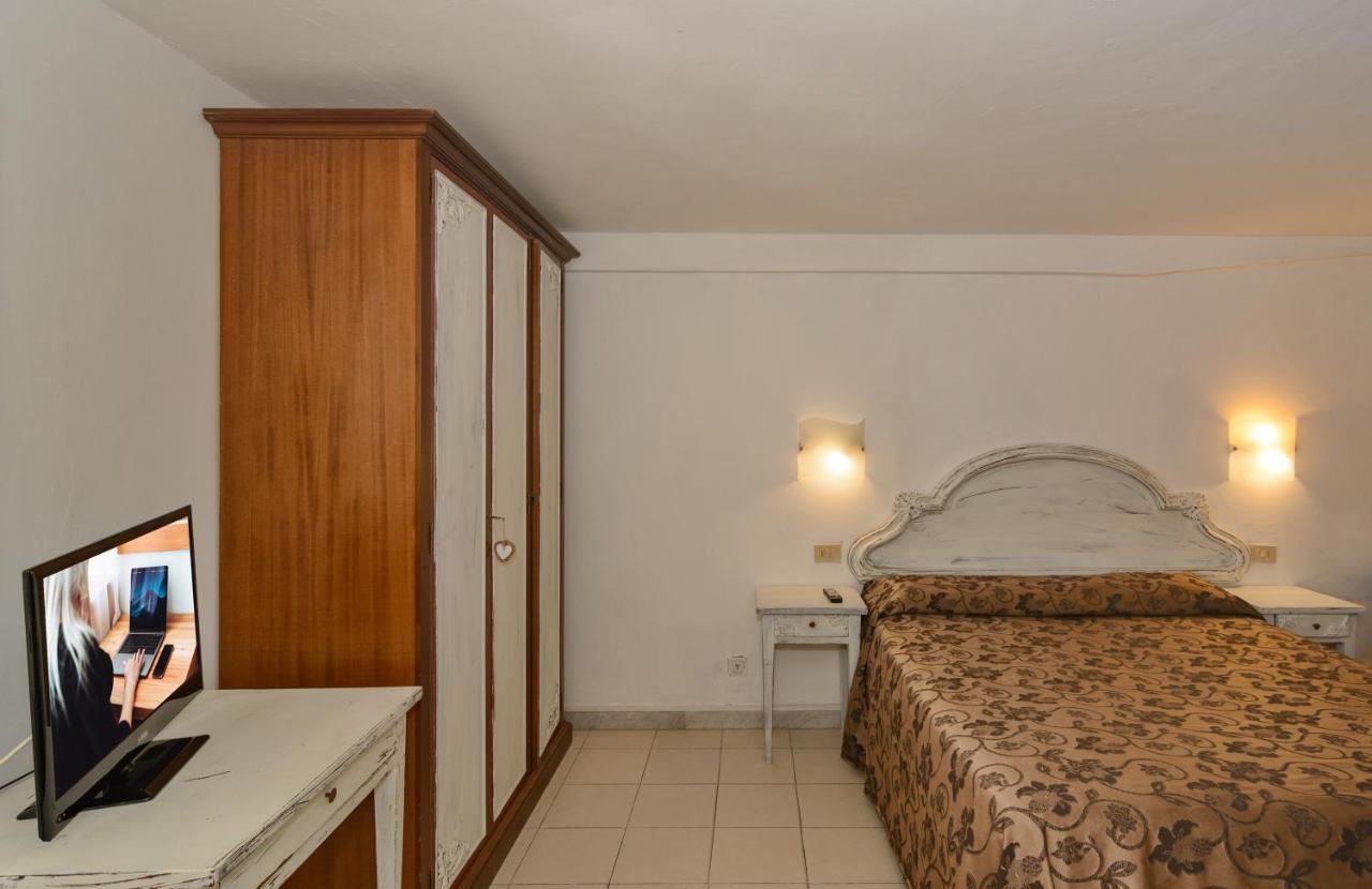 Hotel Poseidon Marina di Pietrasanta Exterior photo
